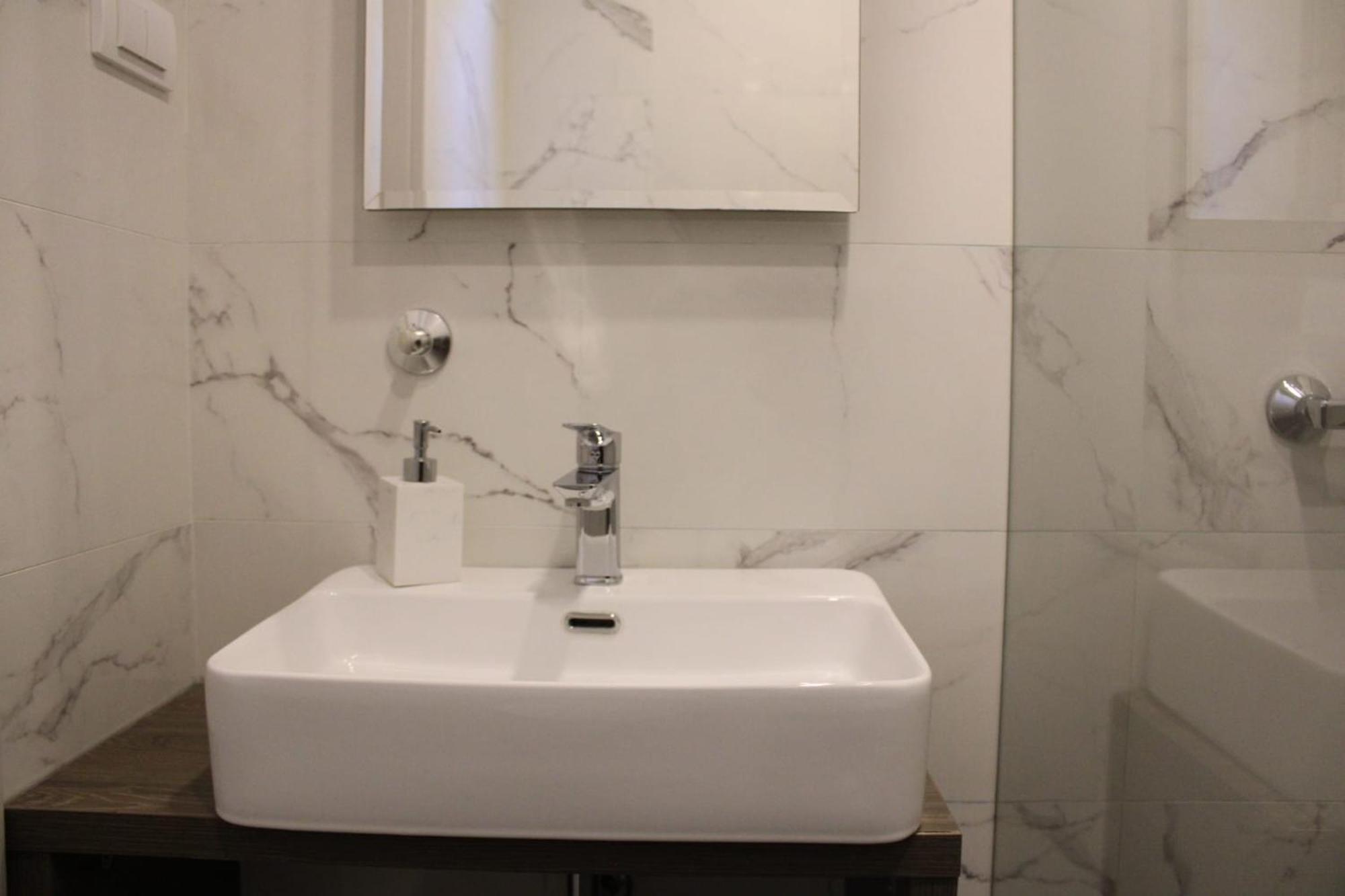 Skadarlija Suites بلغراد المظهر الخارجي الصورة